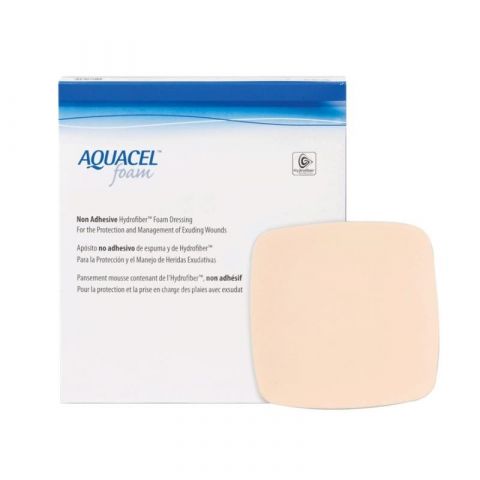 Aquacel Foam nicht klebende Schaumstoffkompresse 5x5cm